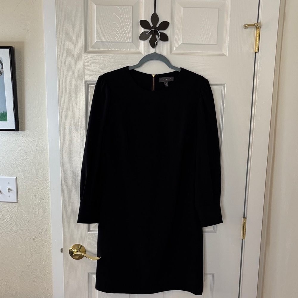 The Limited Classic Black Long Sleeve Dress Gold Zipper Fully Lined size 6